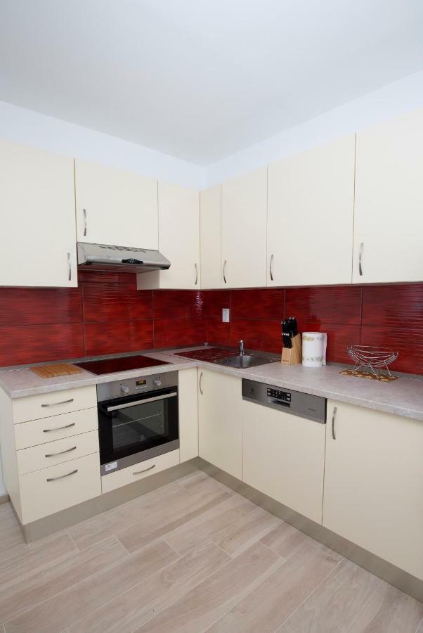 Apartments Put Plokita Smilja Split Dış mekan fotoğraf
